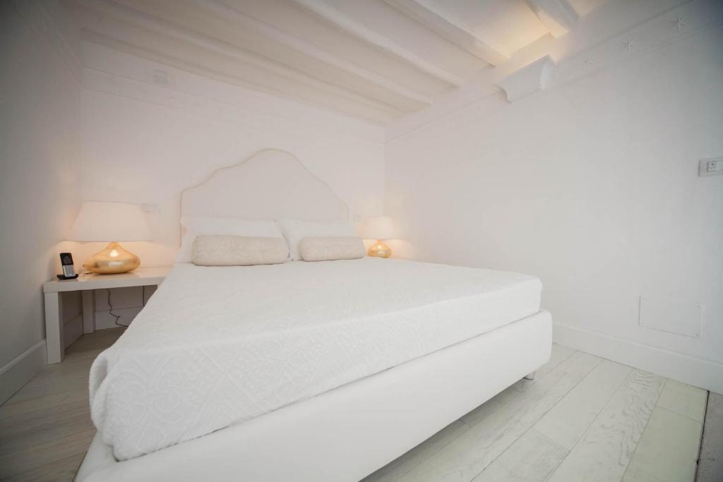 La Settima Luna Hotel Canneto  Rum bild